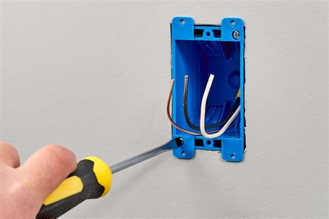 how do remodeling electrical boxes work|electrical box for existing drywall.